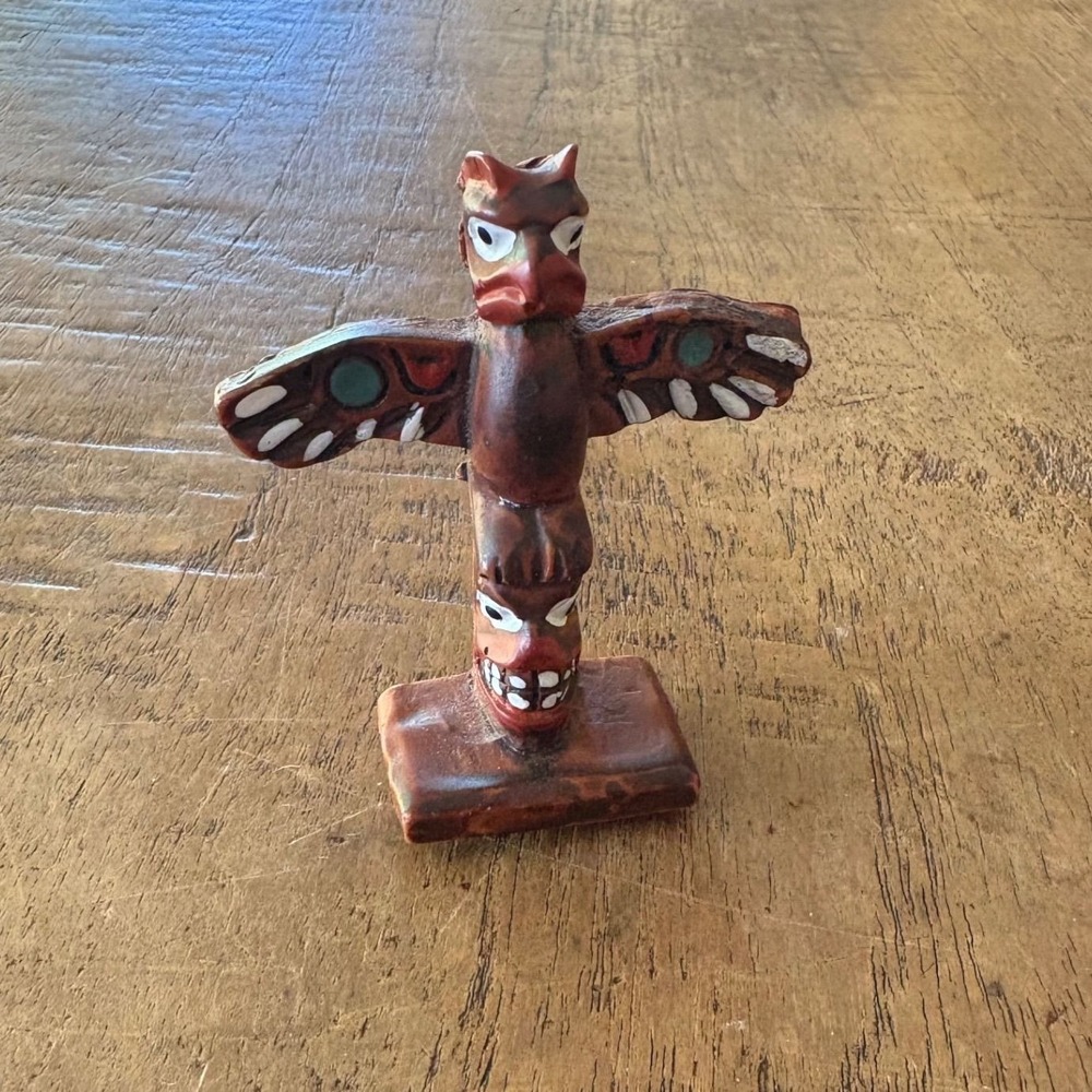 1980s IAAC Exclusive Miniature Totem Pole Thunderbird Figurine Souvenir Alaska